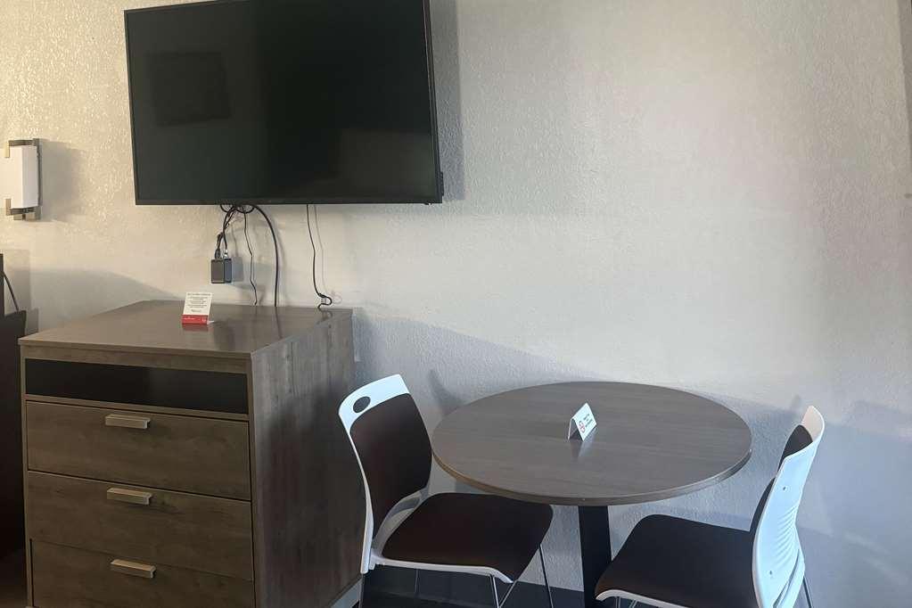 Econo Lodge Calhoun Habitación foto