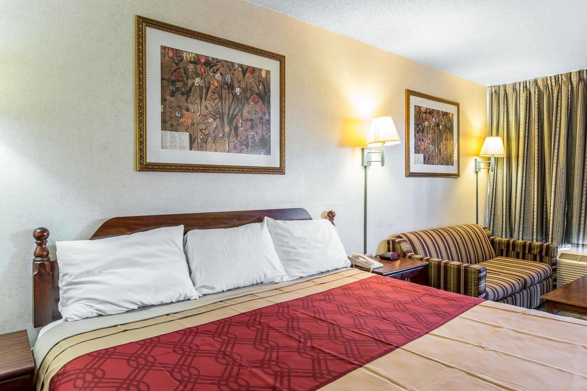 Econo Lodge Calhoun Exterior foto